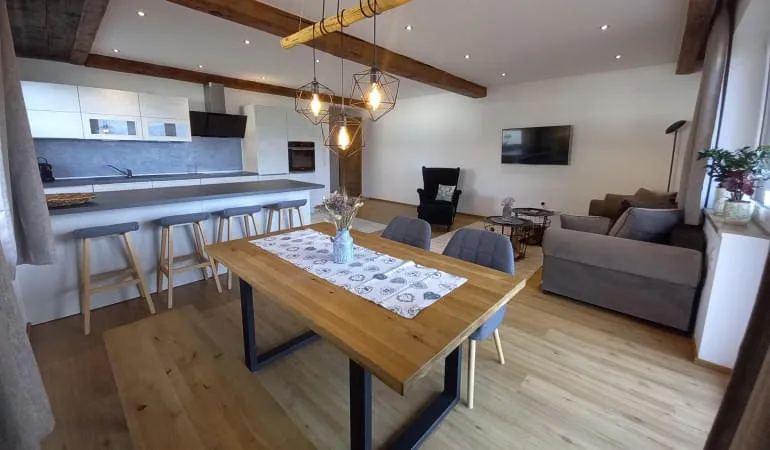 Appartement-Hohe-Salve-bis-5-Personen-92m-+-30m-Terrasse Appartement-Hohe-Salve-bis-5-Personen-92m-+-30m-Terrasse